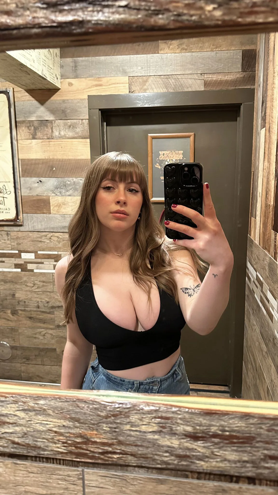 Julia escort Bogotá