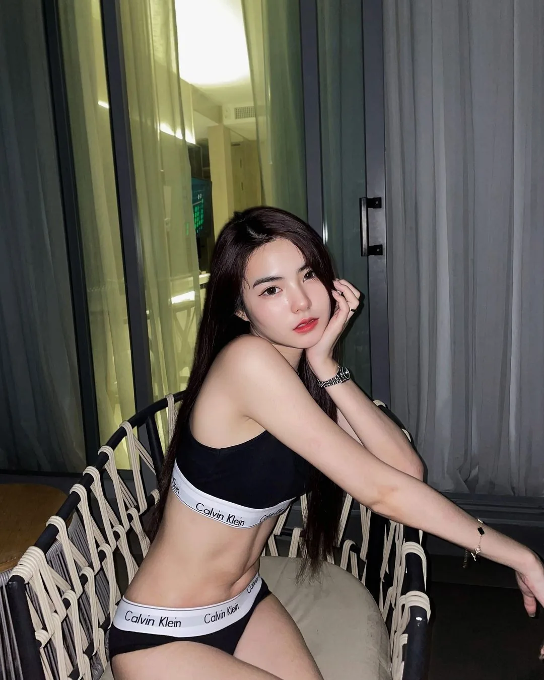 Jiwon escort Bogotá